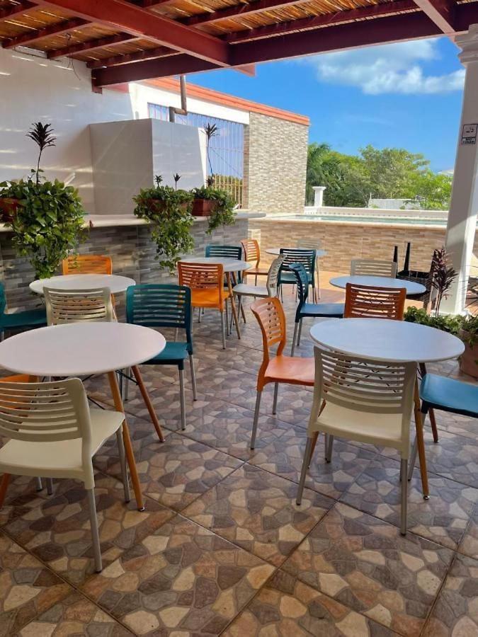 Hôtel Capital Center à Cancún Extérieur photo